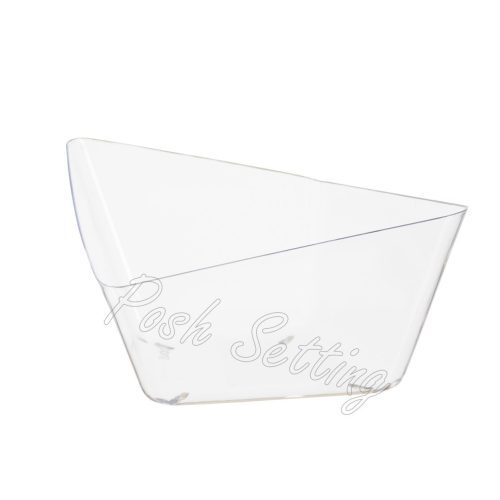 28 oz. Clear Diamond Shape Plastic Serving Bowl - Serverware