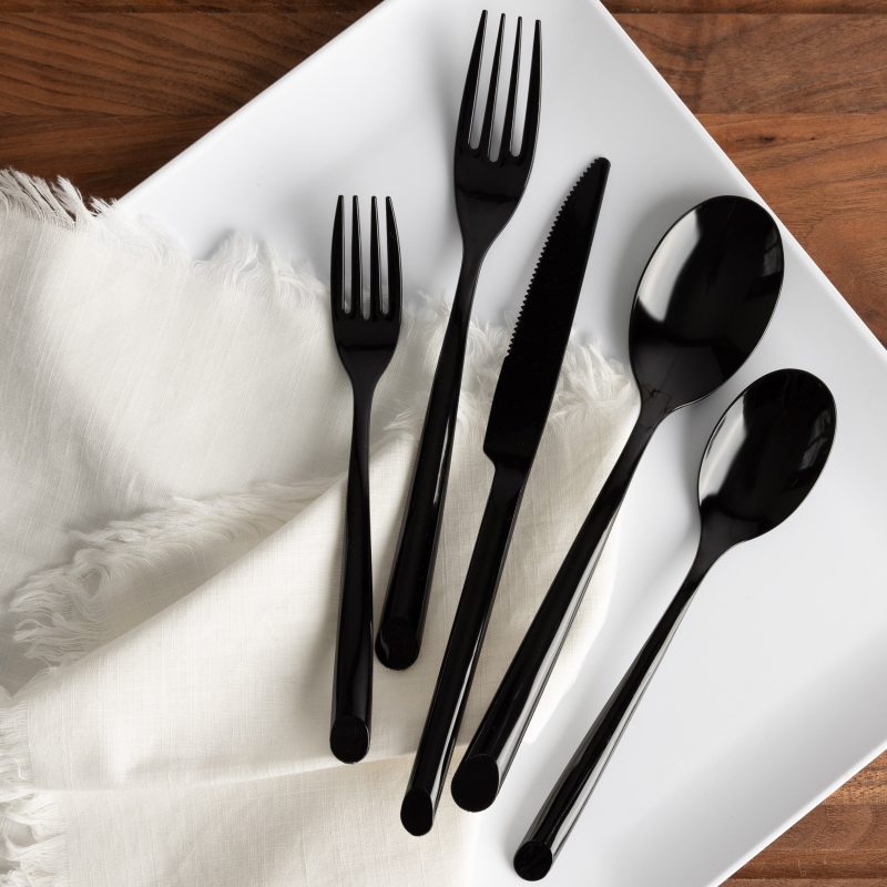 black disposable flatware set suave 1